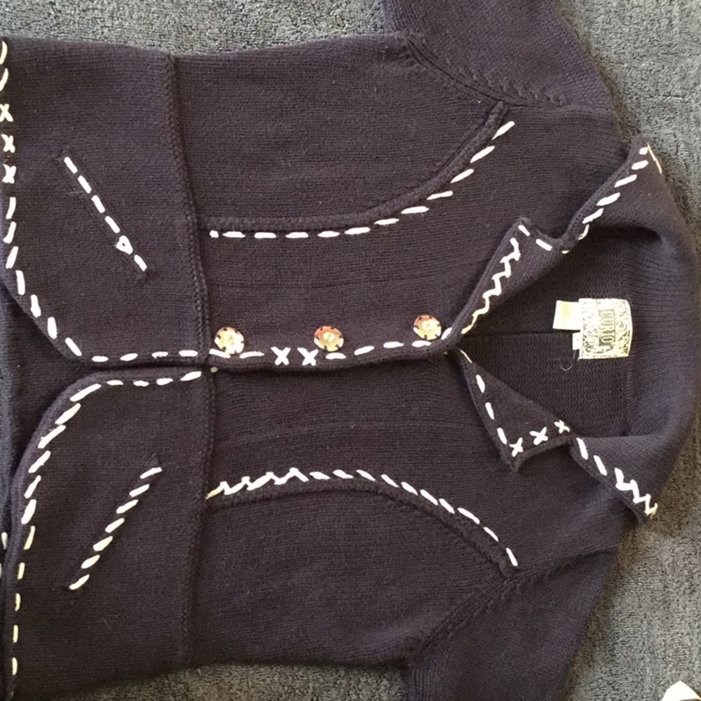 Curio XL Navy Blue Cardigan w White stitch accents